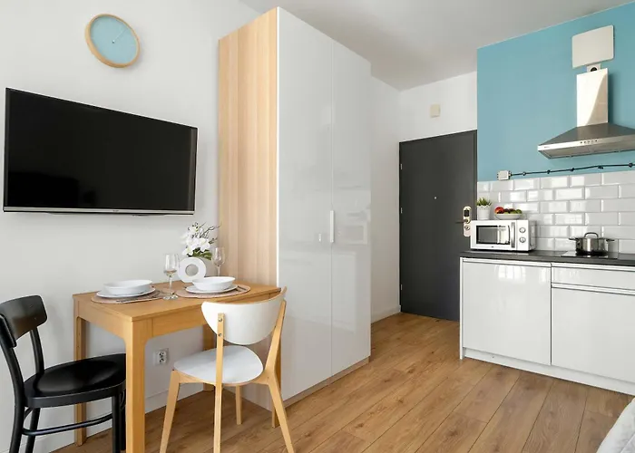 アパート Elegant Very Berry With Parking And Balcony By Renters *